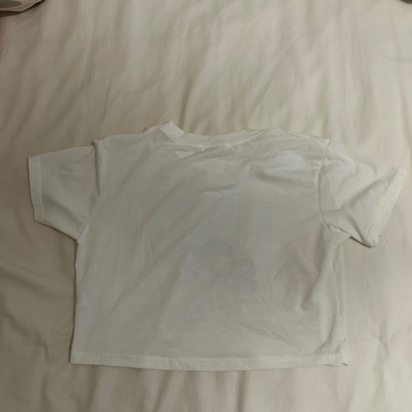 Cute elephant design graphic cropped tee - Picture 2 of 3